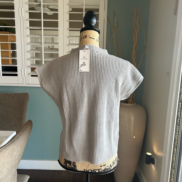 Gray Ribbed Top - Picture 3 of 7